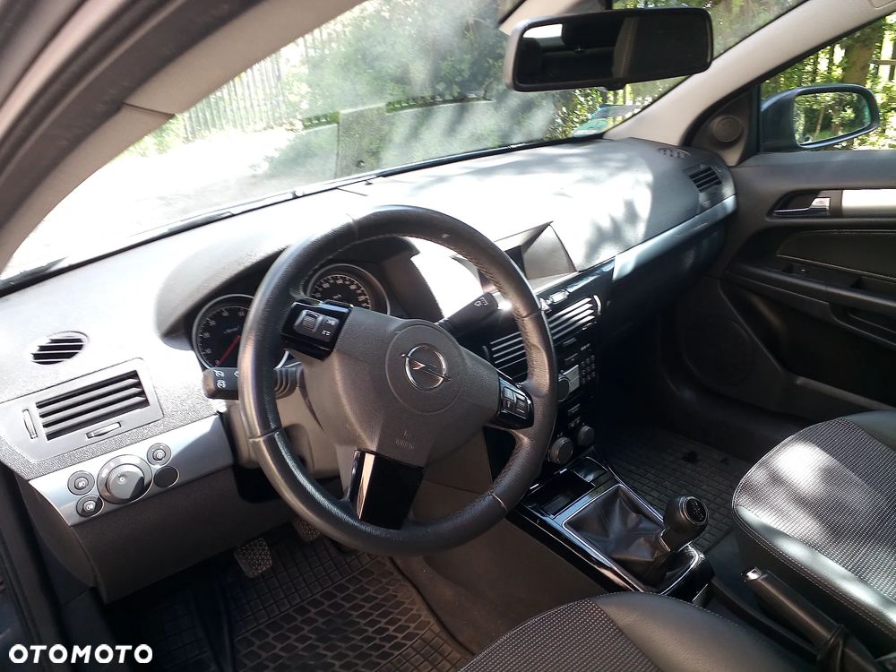 Opel Astra 1.4 - 5