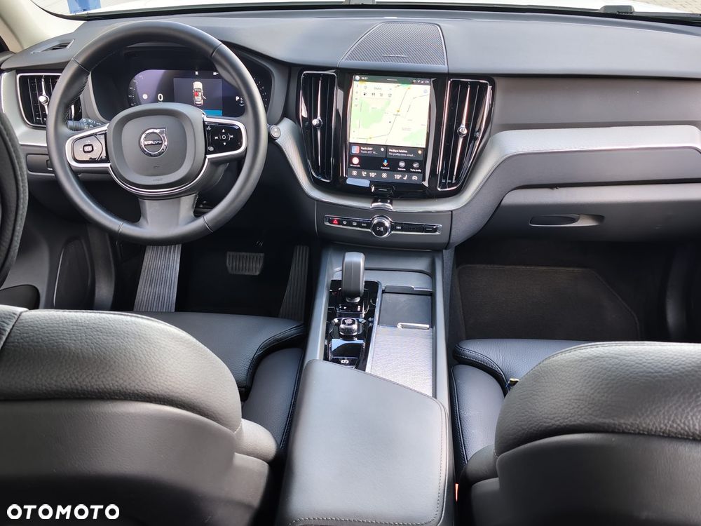 Volvo XC 60 B5 B AWD Ultimate Black Edition - 22