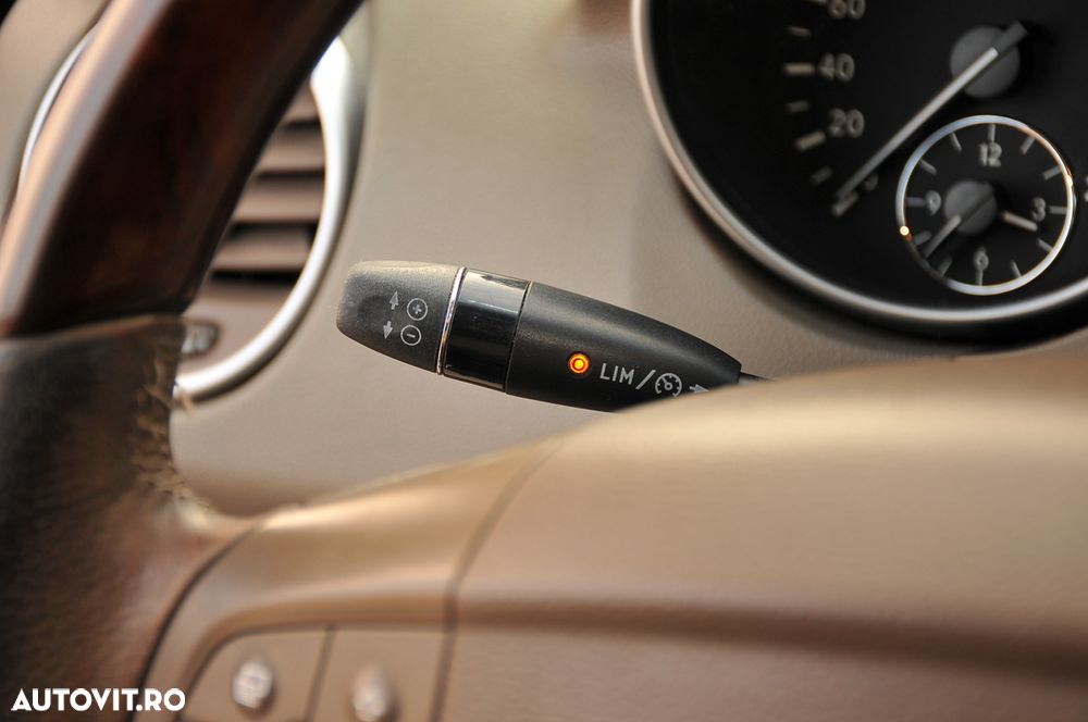 Mercedes-Benz ML - 14