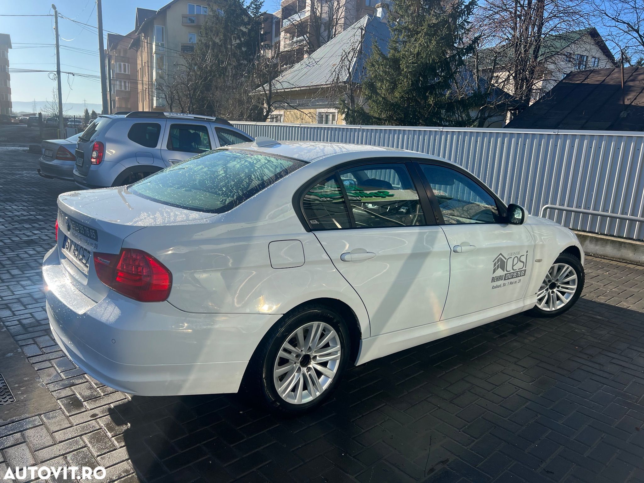 BMW Seria 3 318d - 1