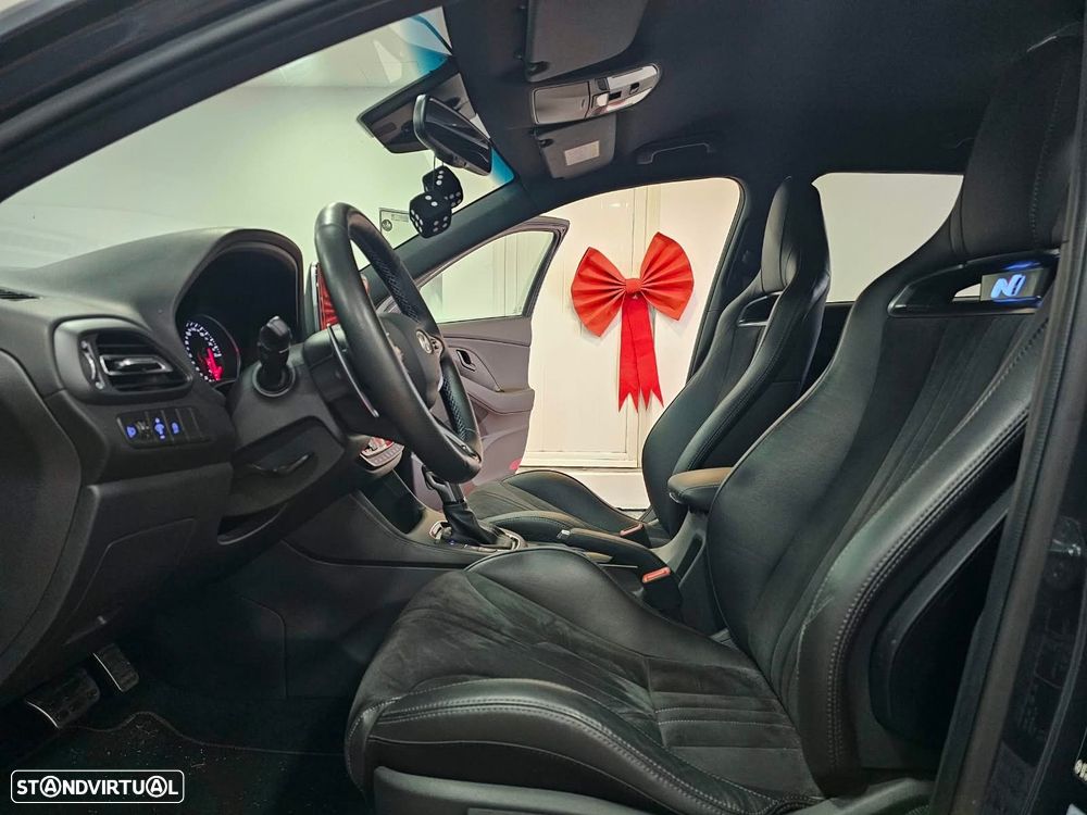 Hyundai i30 N 2.0 T-GDi Pack Performance 8DCT - 11
