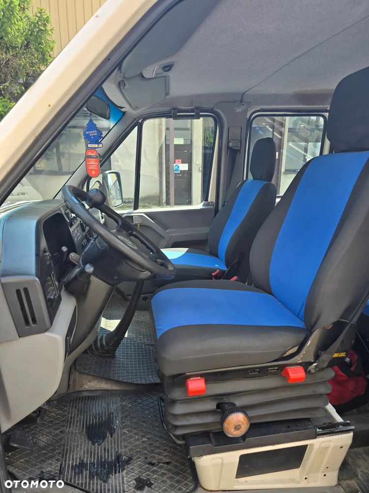 Volkswagen LT - 9