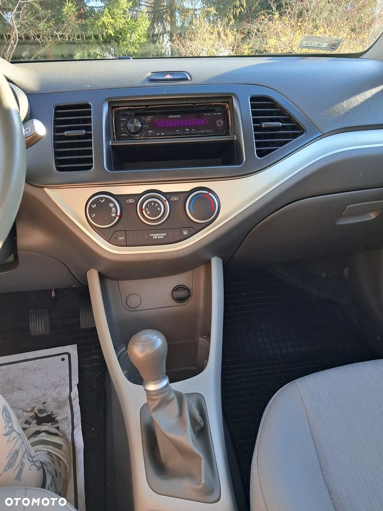 Kia Picanto 1.0 M - 11