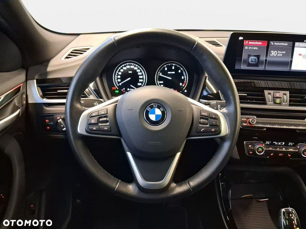 BMW X2 - 16