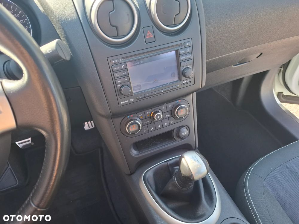 Nissan Qashqai 1.6 I-Way - 10