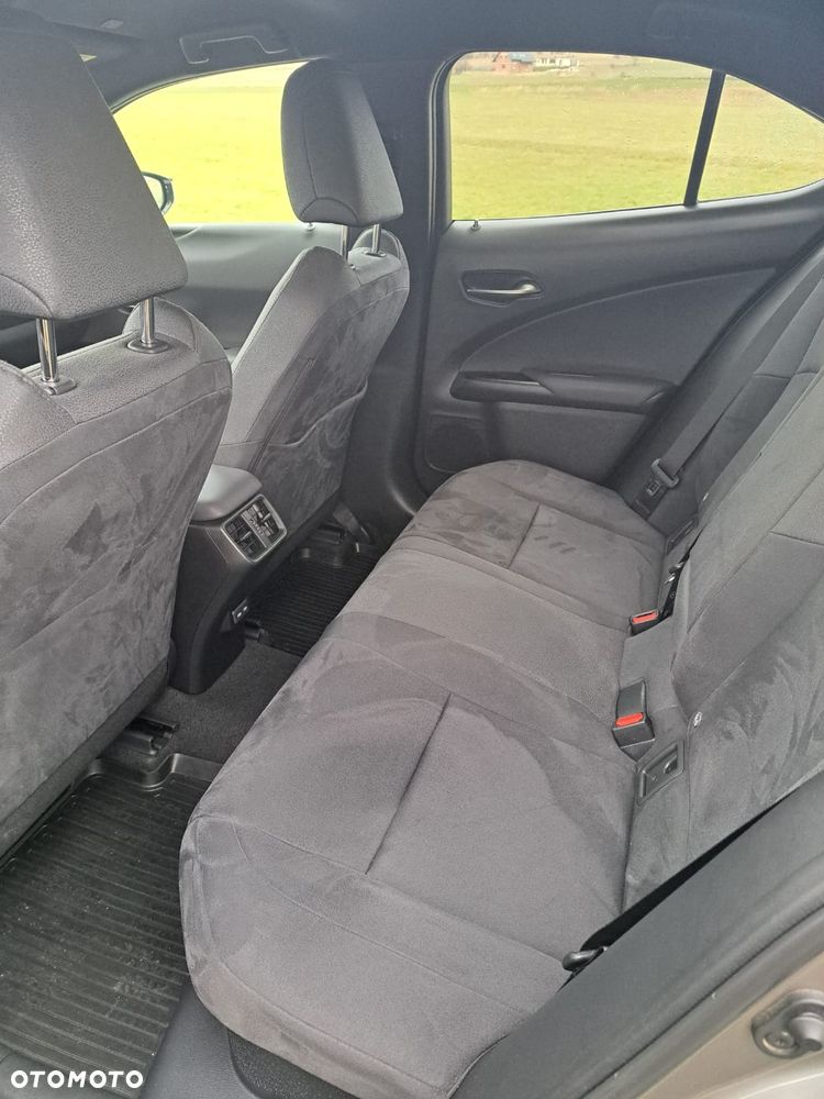 Lexus UX 200 GPF Business Edition 2WD - 15