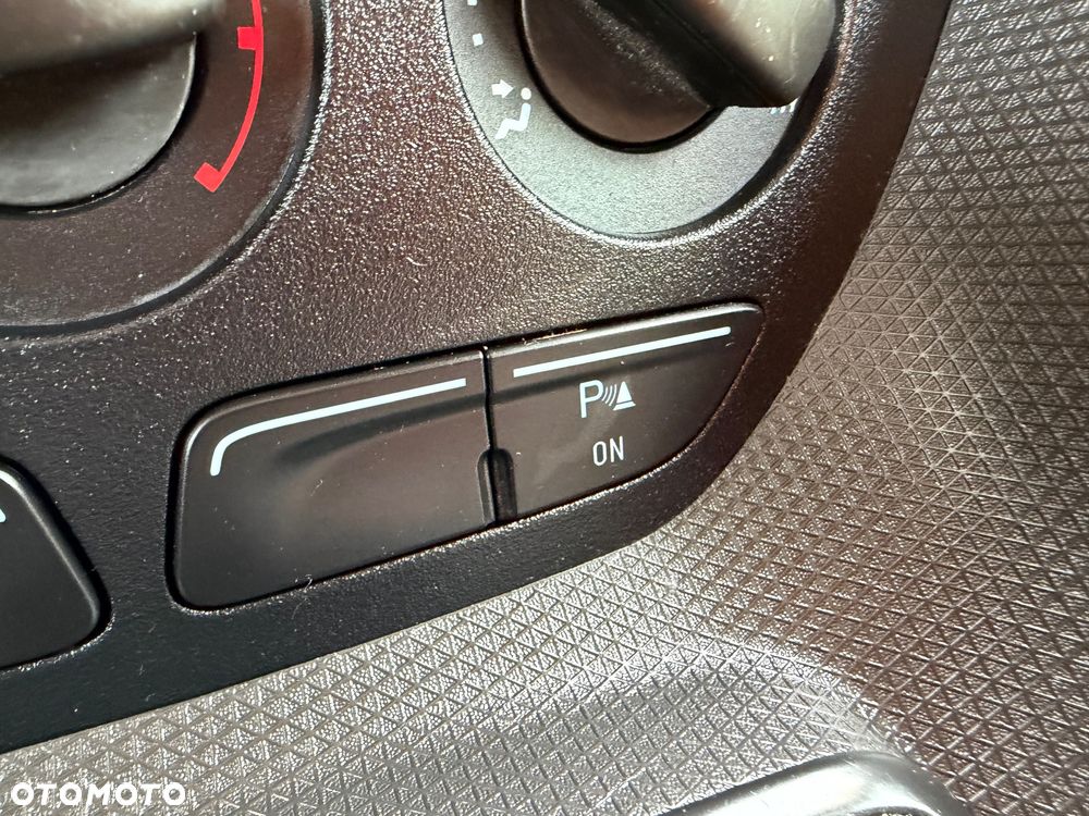 Ford Connect - 27