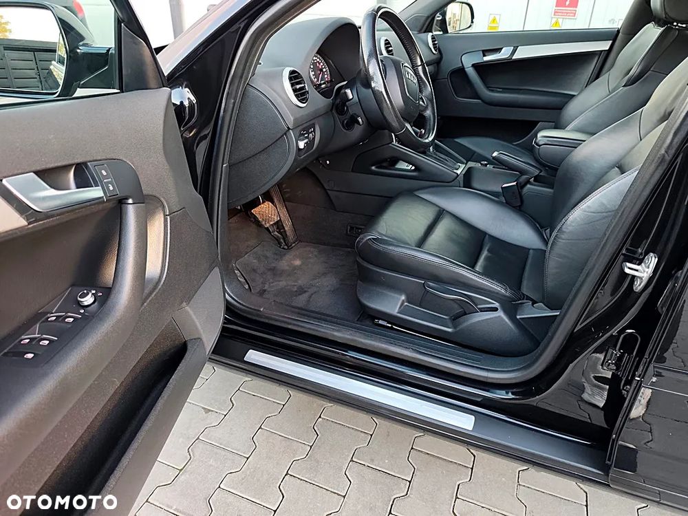 Audi A3 Sportback - 7