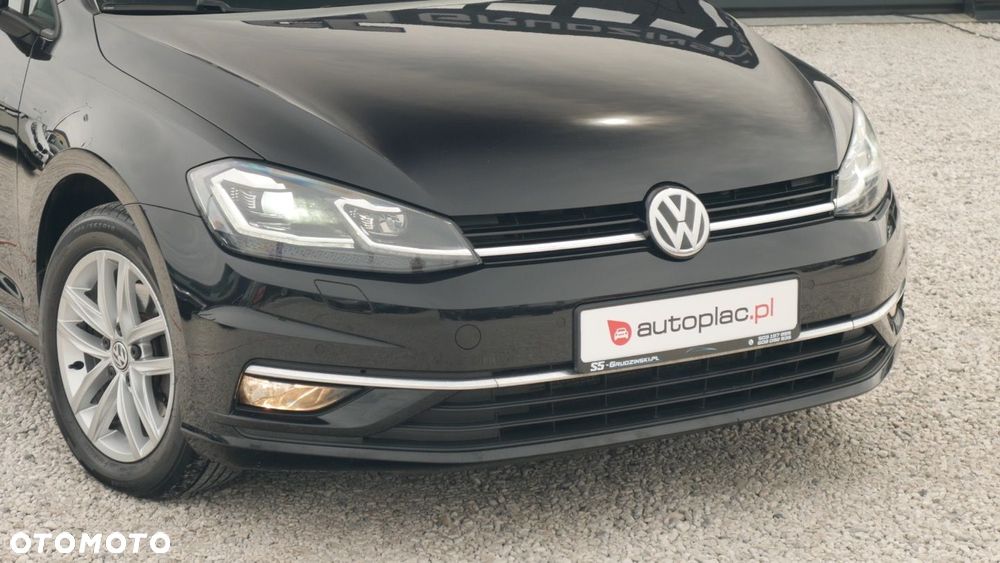 Volkswagen Golf - 15