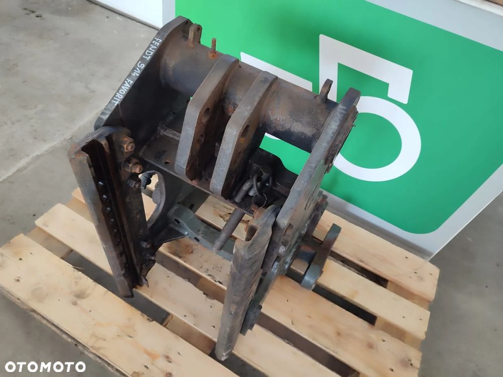 Szyna zaczepu H514860030010 Fendt 514 Favorit - 3