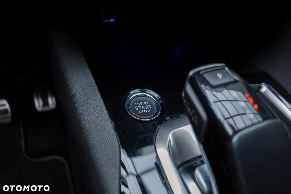 Peugeot 5008 BlueHDi 180 EAT8 GT Pack - 19