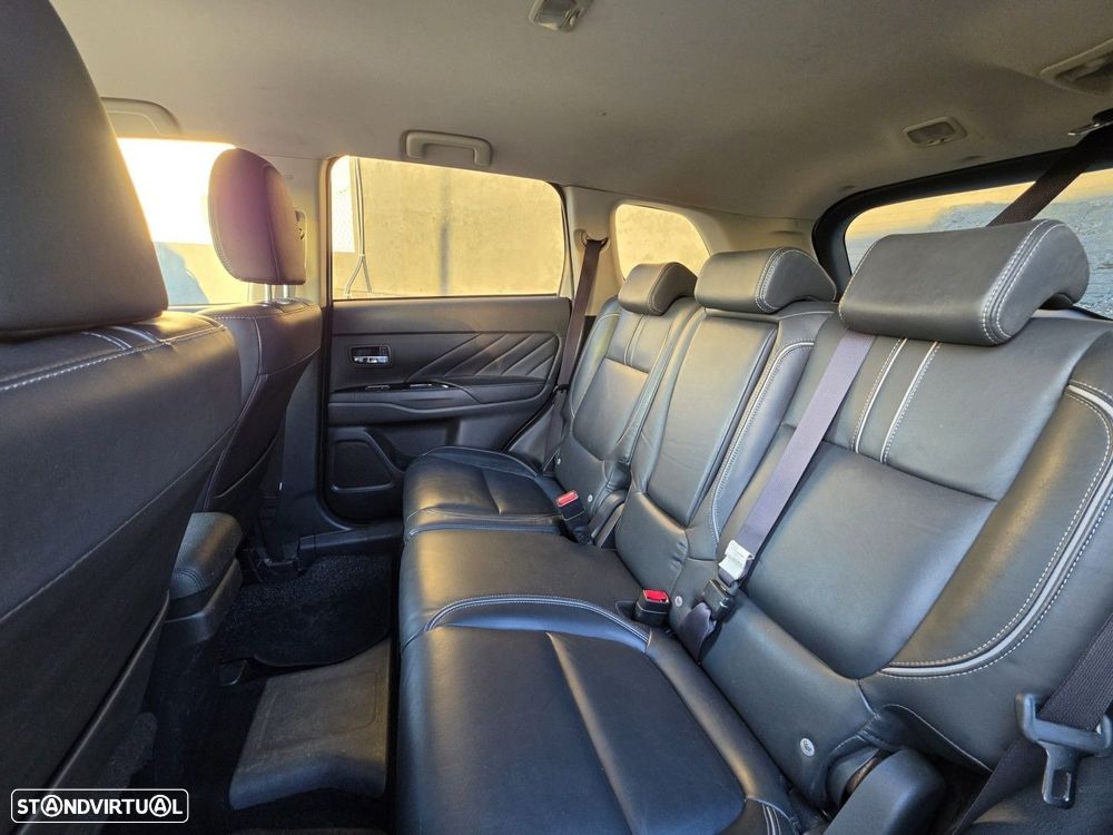 Mitsubishi Outlander 2.0 Intense Navi - 3