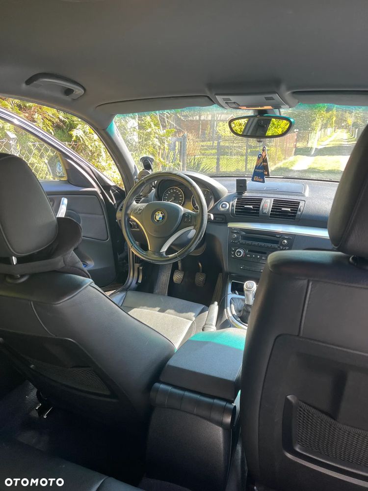 BMW Seria 1 118d - 9