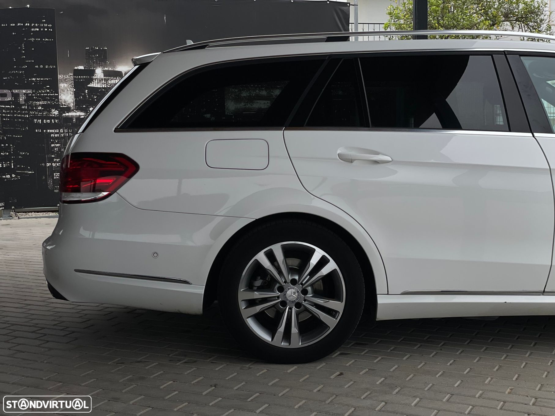Mercedes-Benz E 250 CDi Avantgarde BlueEfficiency Auto. - 8