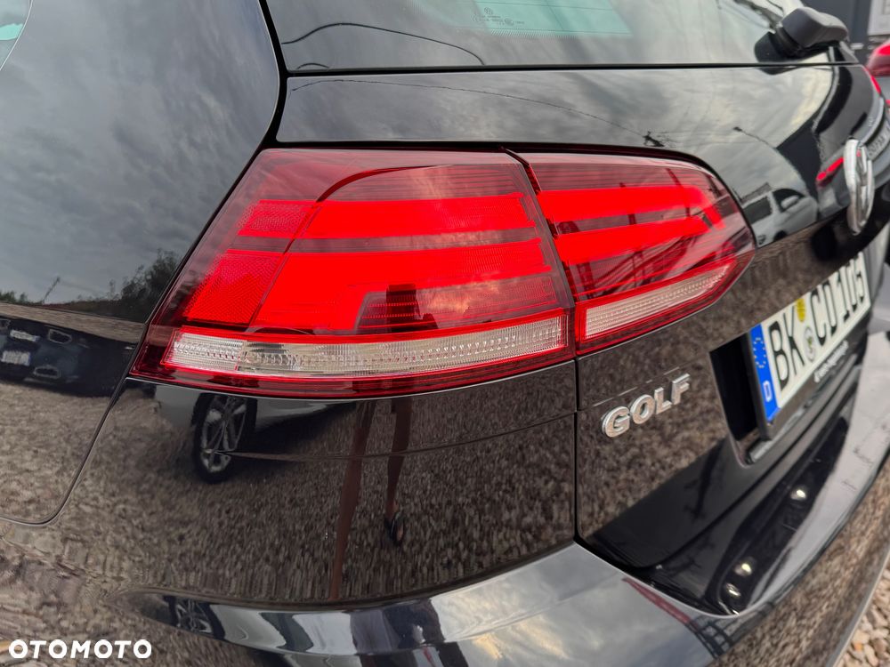 Volkswagen Golf 1.6 TDI Sound - 33
