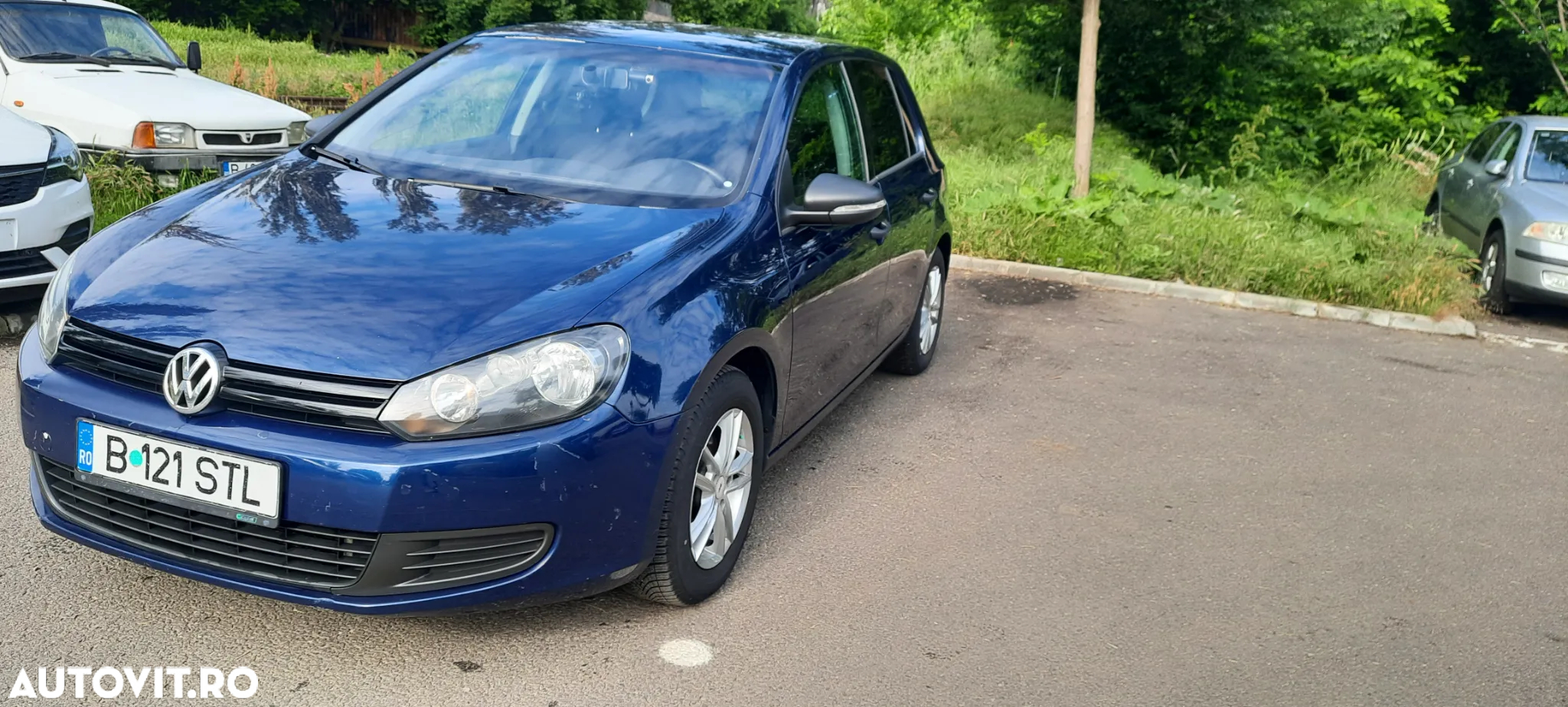 Volkswagen Golf - 2