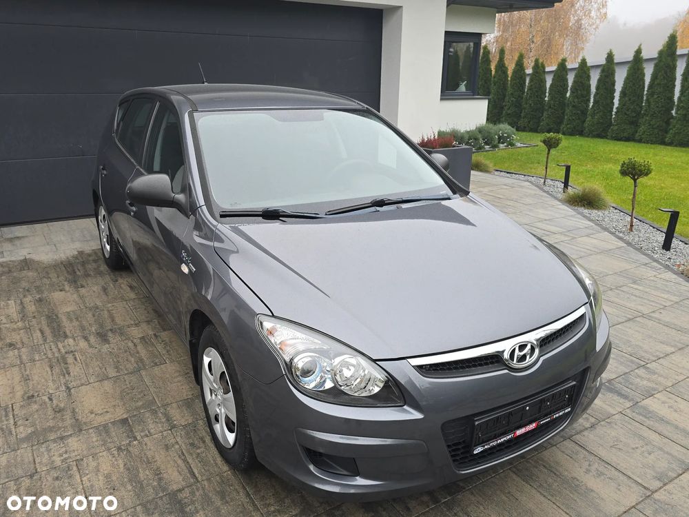 Hyundai i30 1.4 Comfort - 14