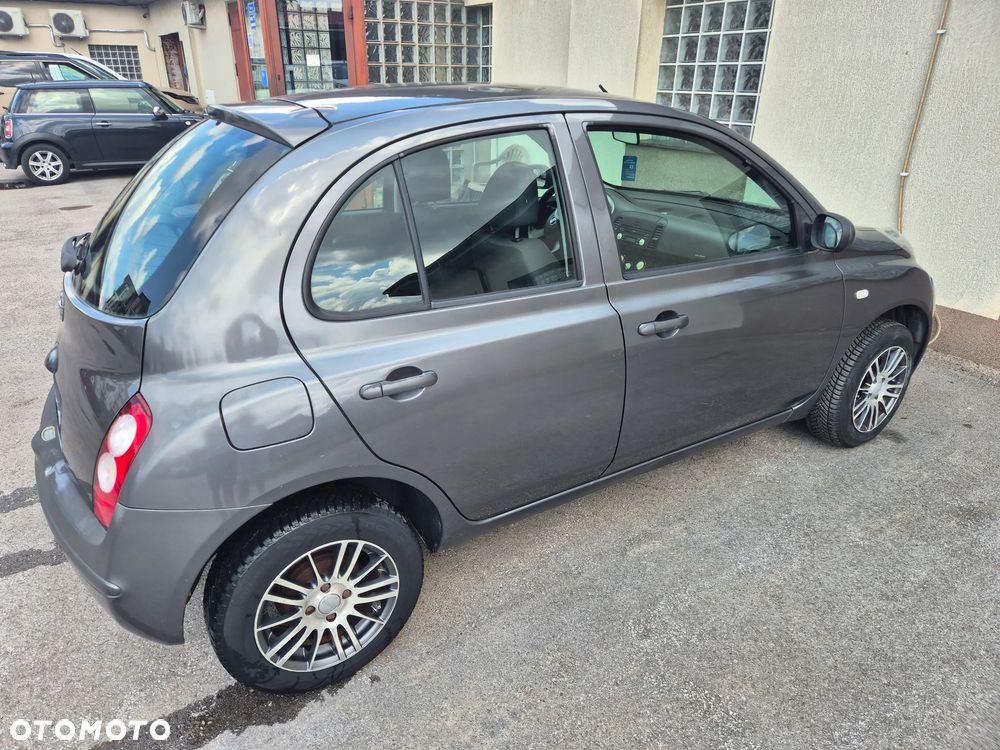 Nissan Micra 1.2 Visia AC/CD - 10