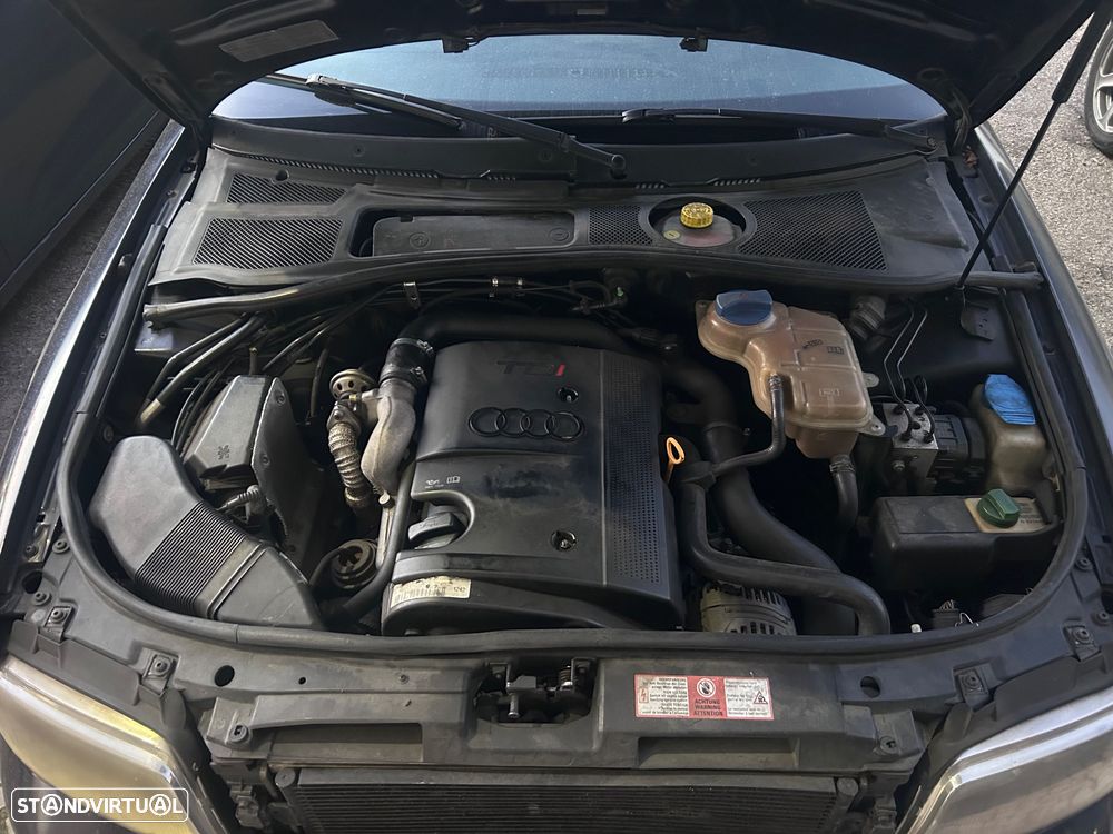 Audi A4 Avant 1.9 TDI Attraction - 5