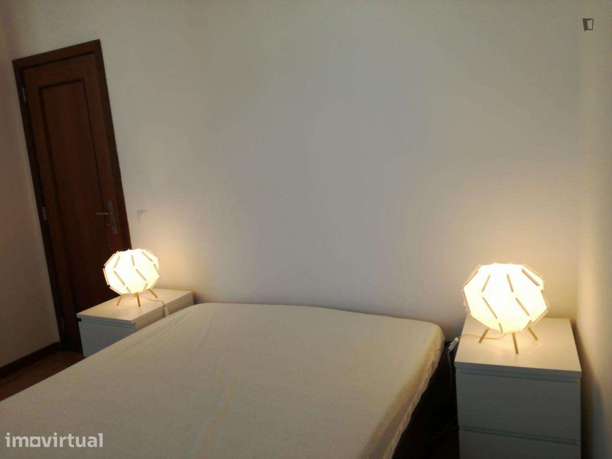 Apartamento com 1 quartos - localizado em Benfica Lisbon - Grande imagem: 2/15
