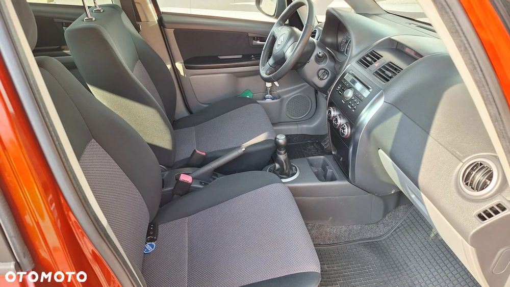 Suzuki SX4 1.6 GS / Premium 4WD - 15