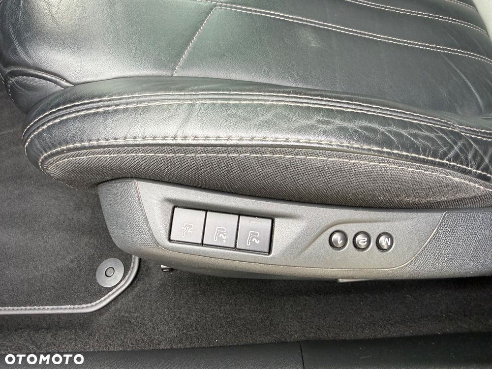 Peugeot 308 PureTech 130 GPF EAT8 Stop & Start Allure Pack - 20
