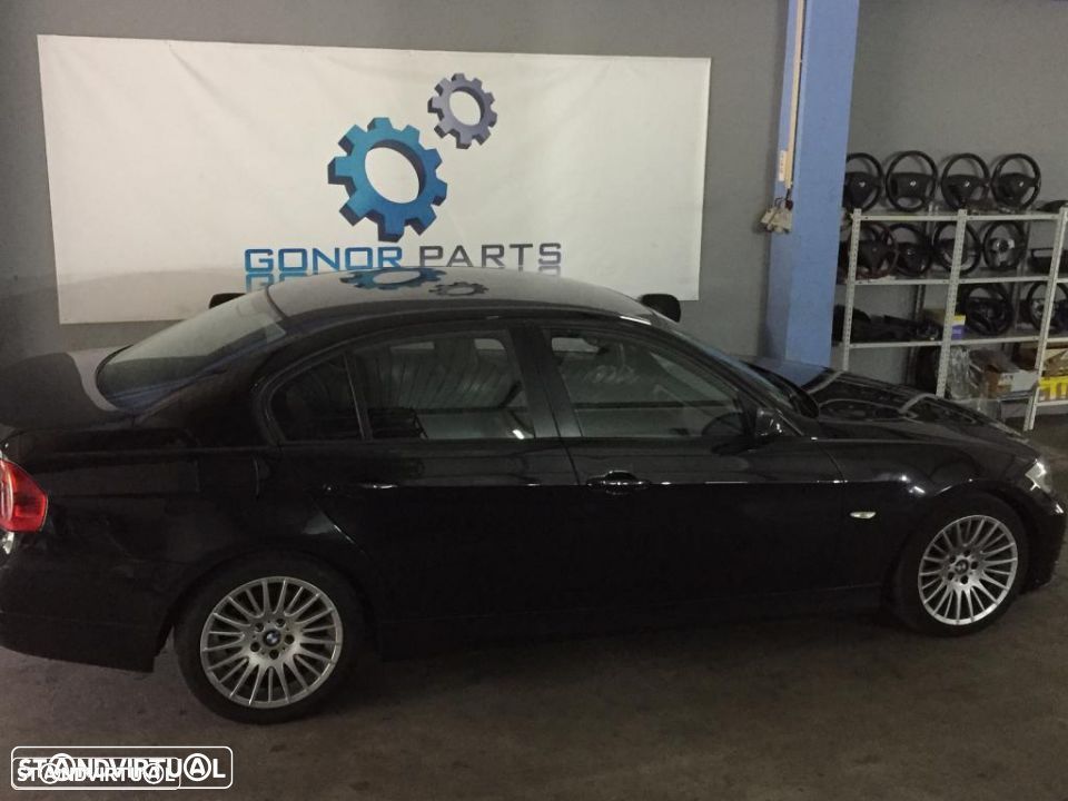 BMW 320d E90 / E91 para Peças - 2