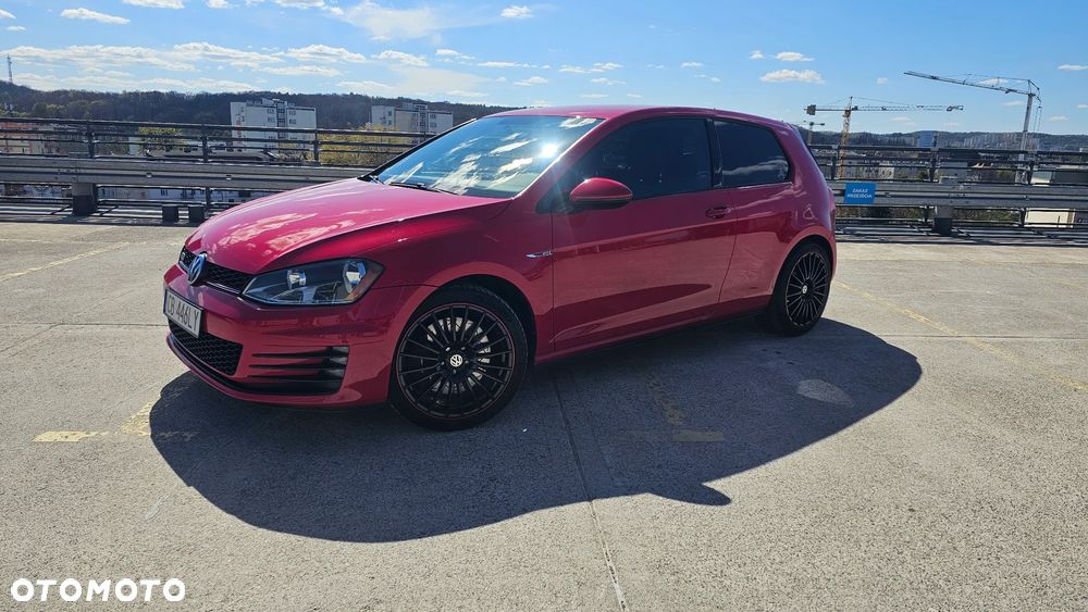 Volkswagen Golf - 3