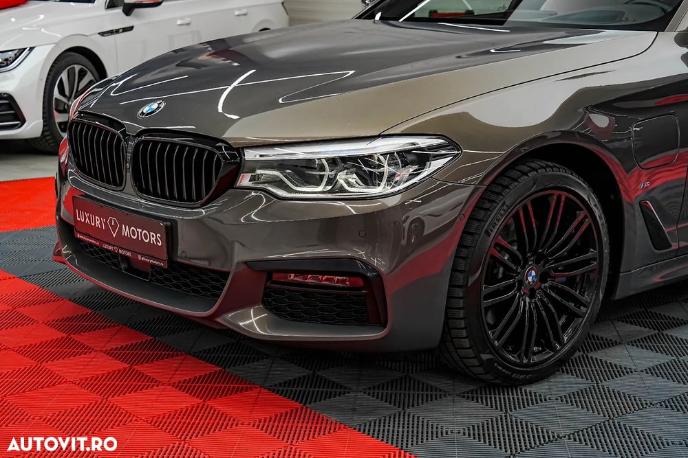 BMW Seria 5 530e Aut. M Sport Edition - 17
