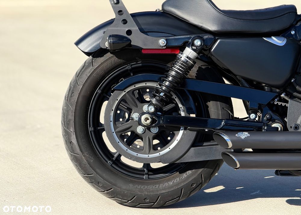 Harley-Davidson Sportster Iron 1200 - 23