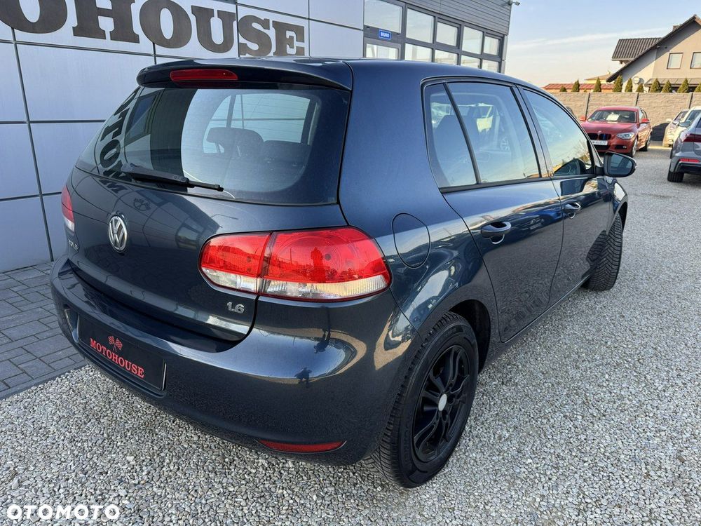 Volkswagen Golf 1.6 Trendline - 4