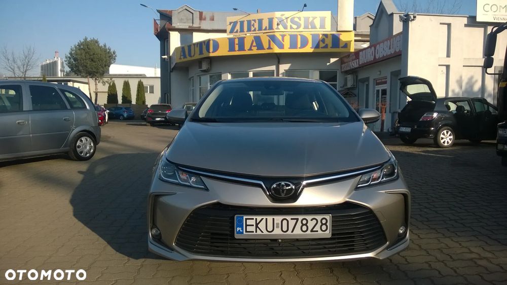 Toyota Corolla 1.6 Comfort - 8