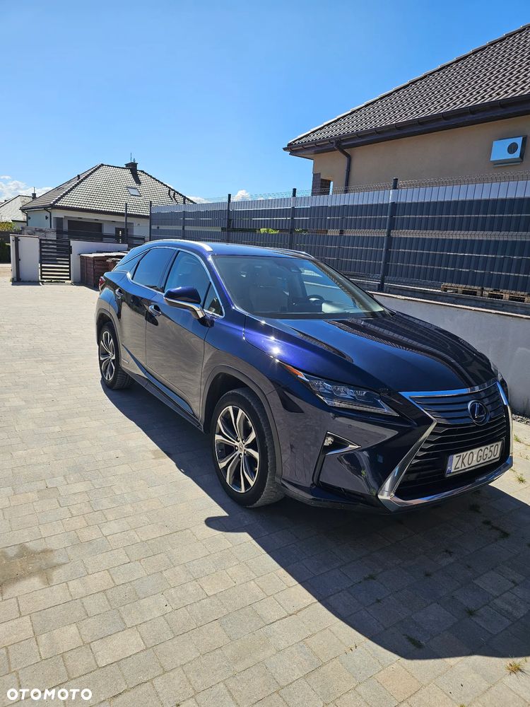 Lexus RX - 4