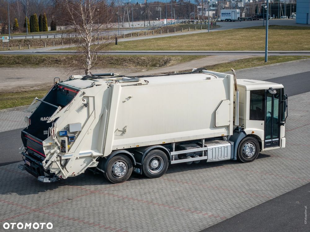 Mercedes-Benz Econic - 3