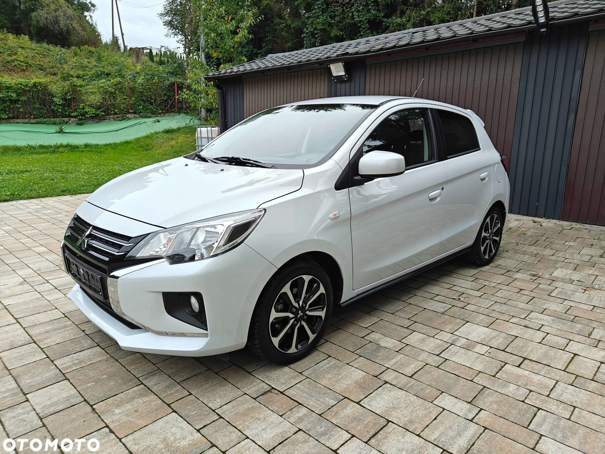 Mitsubishi Space Star AS&G 1.2 CVT Top - 27