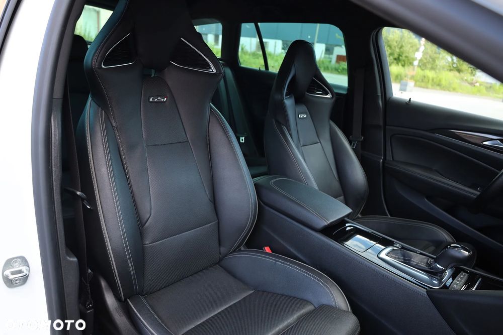 Opel Insignia 2.0 BiTurbo 4x4 GSI - 24