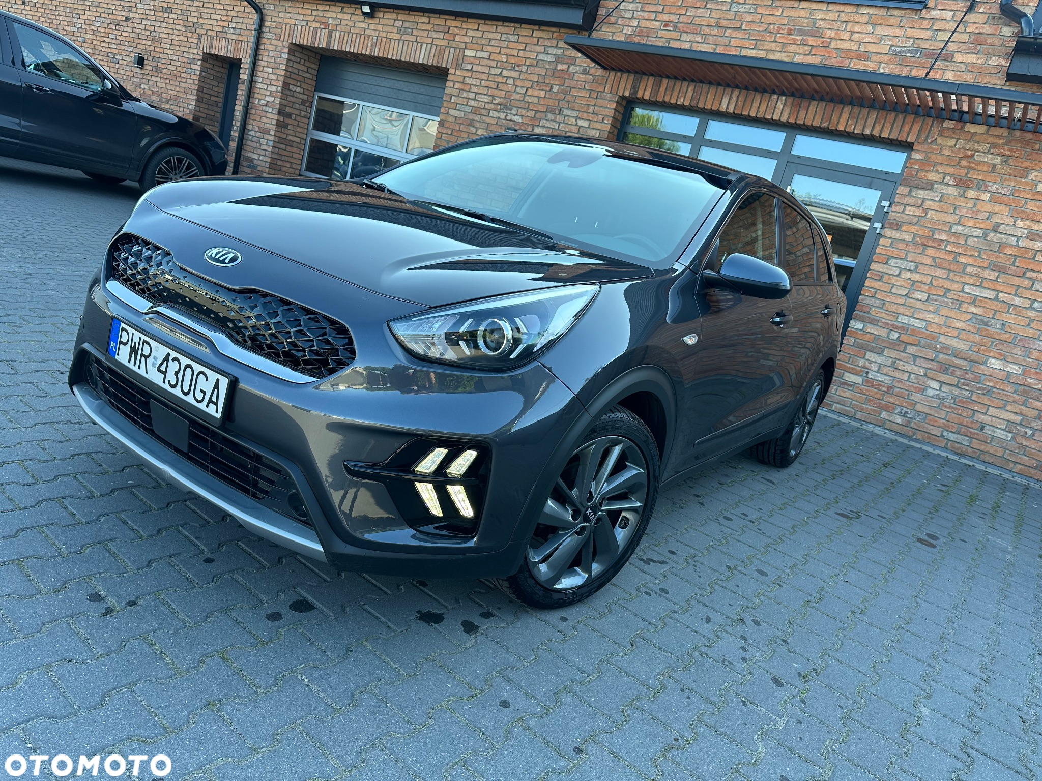 Kia Niro 1.6 GDI Hybrid L Business Line - 15