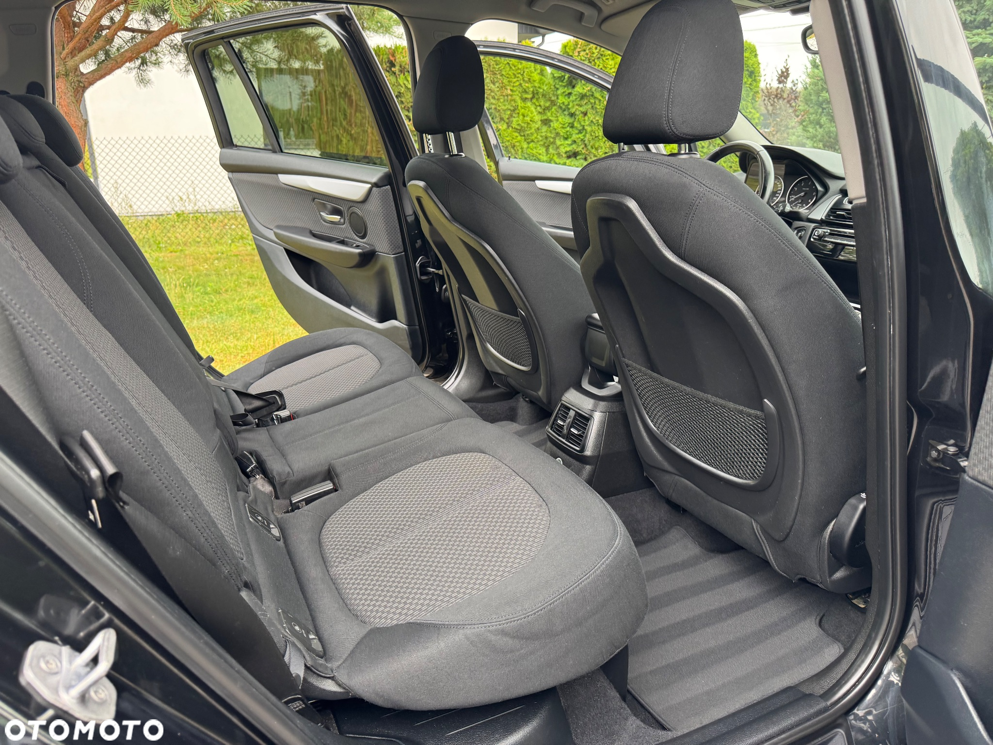 BMW Seria 2 218d Active Tourer - 27