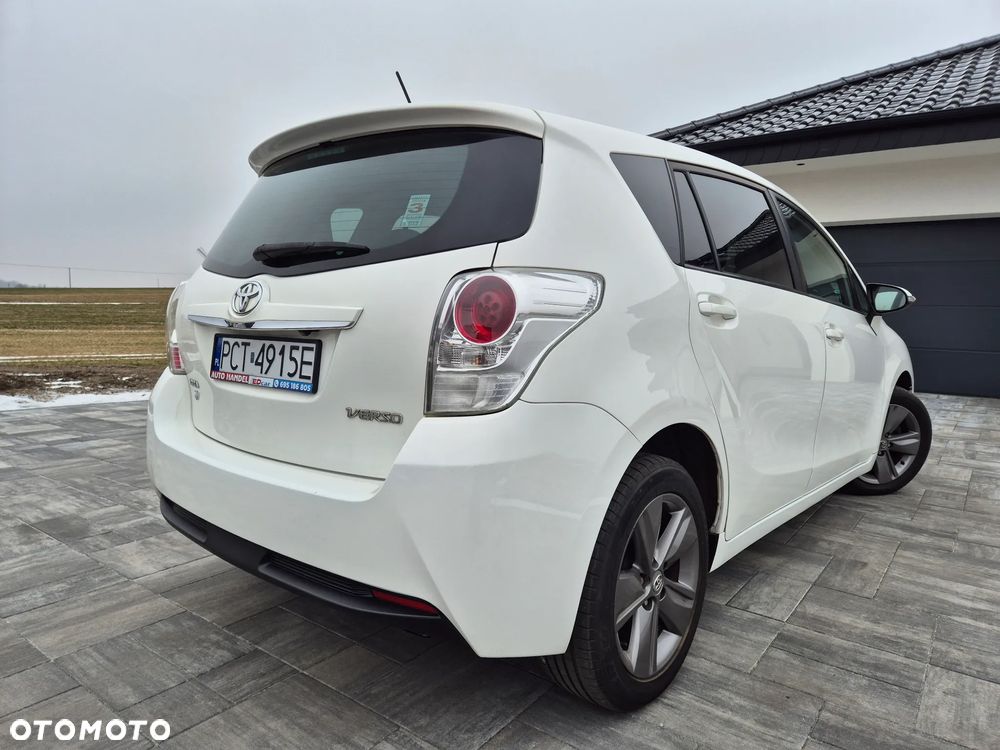 Toyota Verso 1.6 D-4D Premium - 20