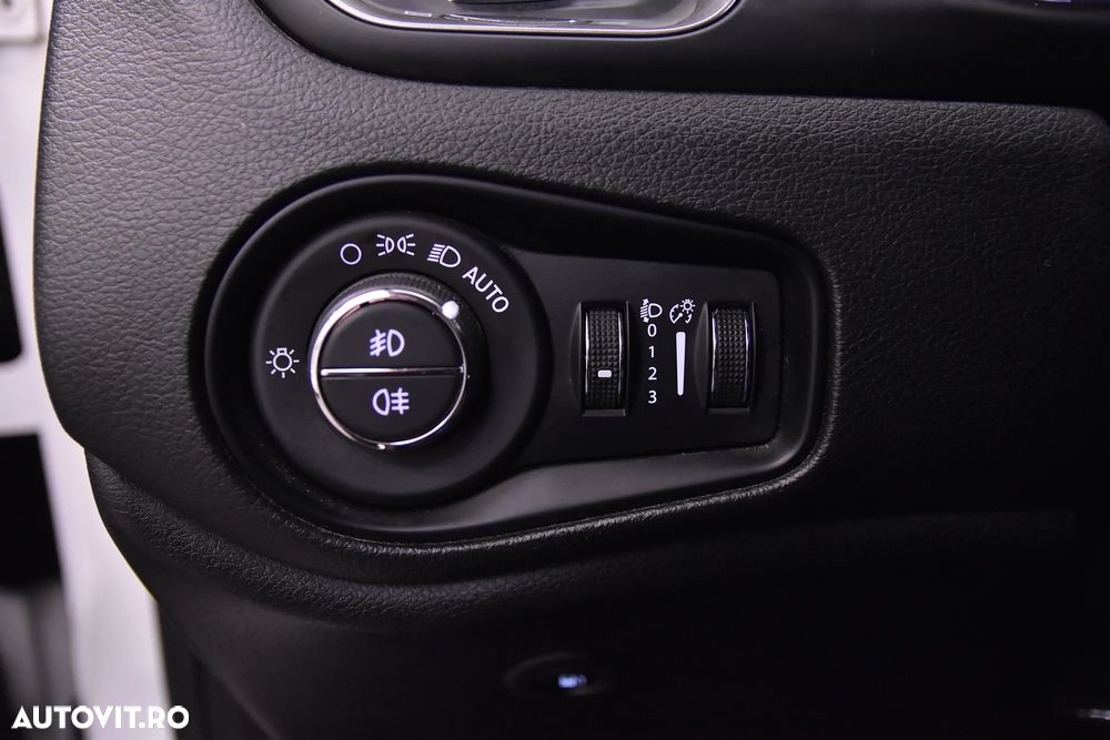 Jeep Renegade 1.3T 4xe AT6 PHEV Limited - 15