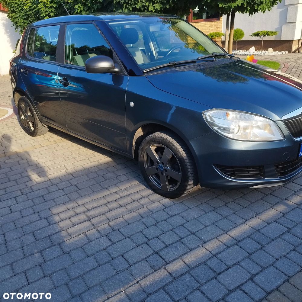 Skoda Fabia 1.2 HTP SPECIAL - 3