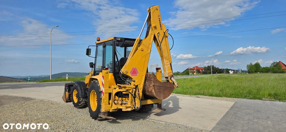 Fermec 860 - 16