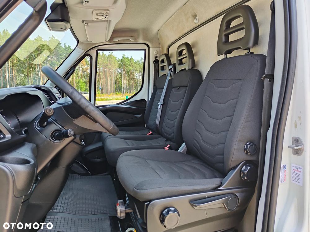 Iveco DAILY 72c17** 3.0d 170KM EURO-6 wersja BEZ AdBLUE** BLIŹNIAK** Skrzynka z Plandeką + PAKA dł.610cm+rozstaw osi 4750cm** POLSKI SALON** DMC do 7.2T kat.C** - 23