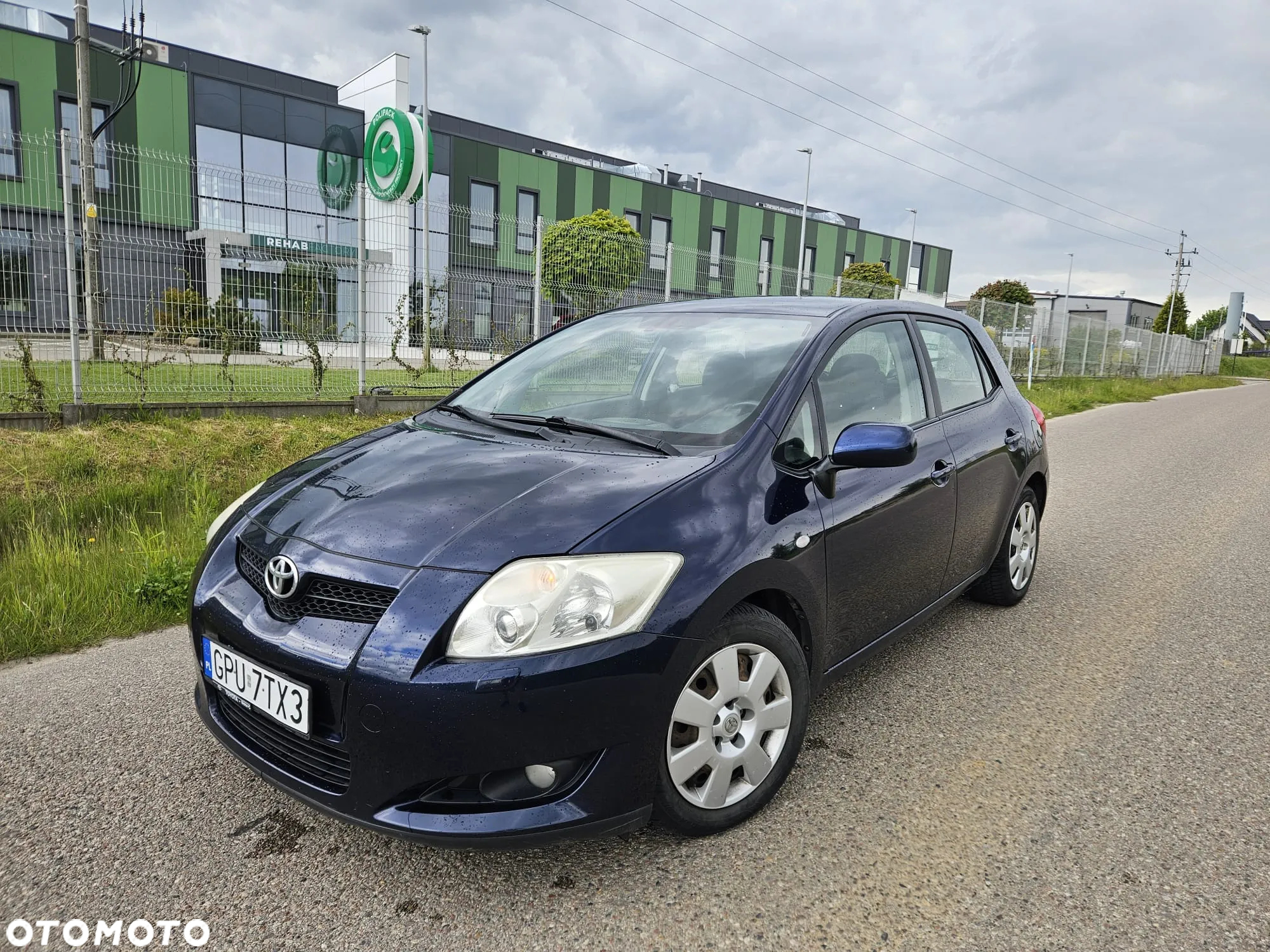 Toyota Auris - 2