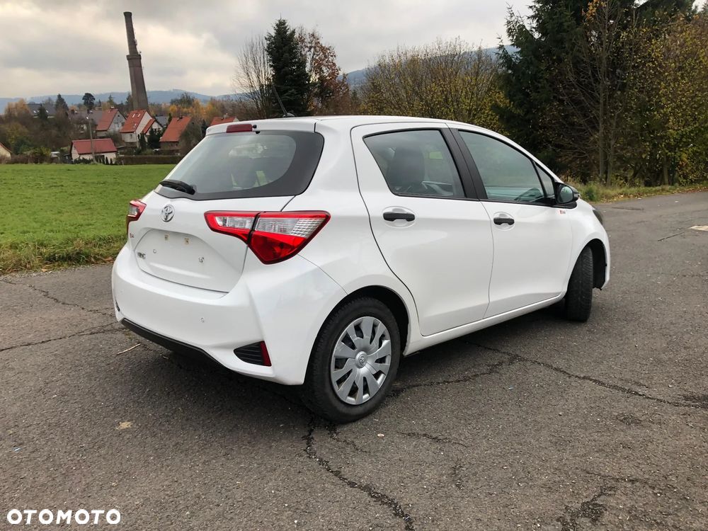 Toyota Yaris - 5