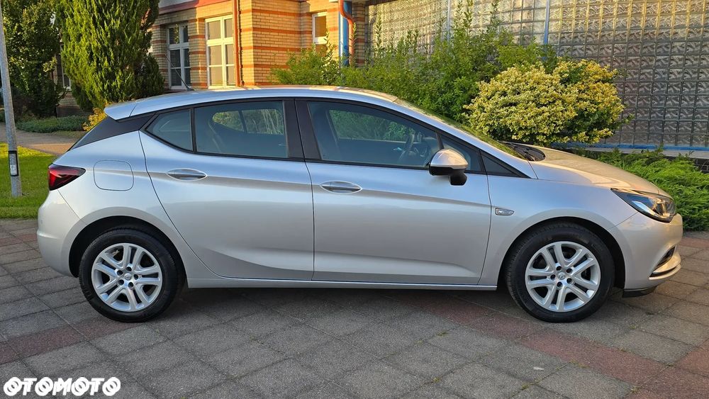 Opel Astra - 8