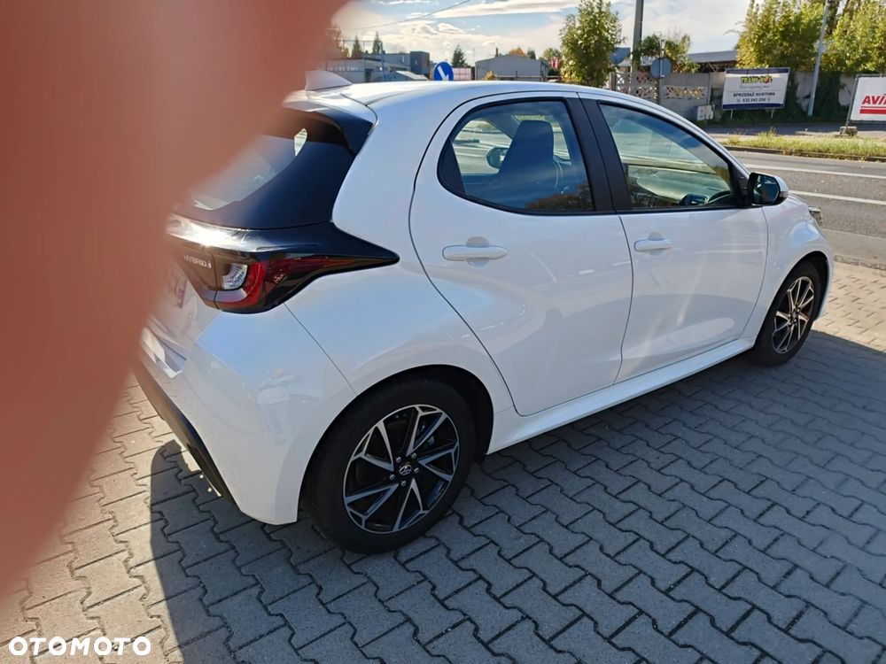 Toyota Yaris - 6