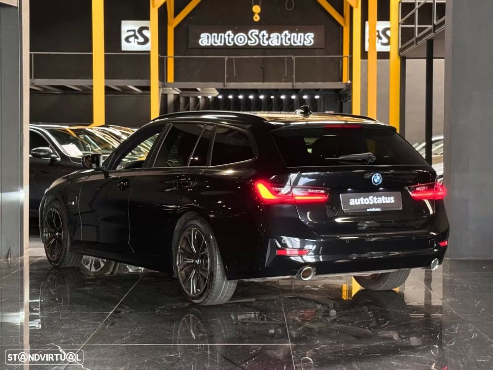 BMW 320 e Line Sport Auto — fotografia 5