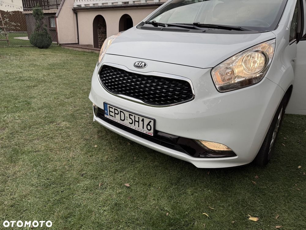 Kia Venga - 11