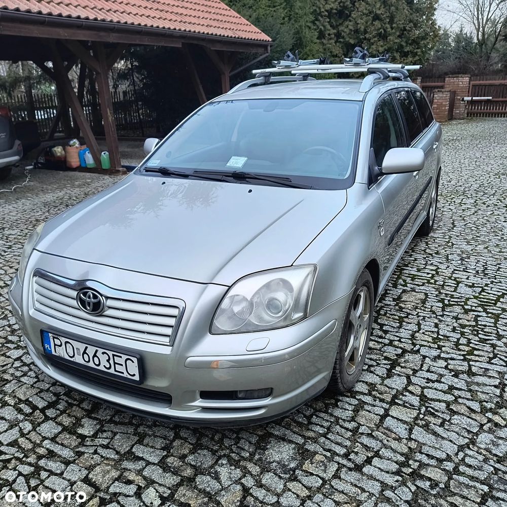 Toyota Avensis 2.2 D-4D Prestige - 2